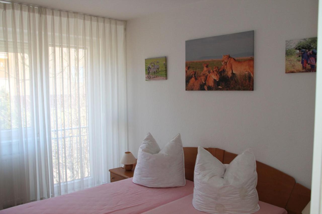 Waldstrasse Whg 02 Apartment Koserow ภายนอก รูปภาพ